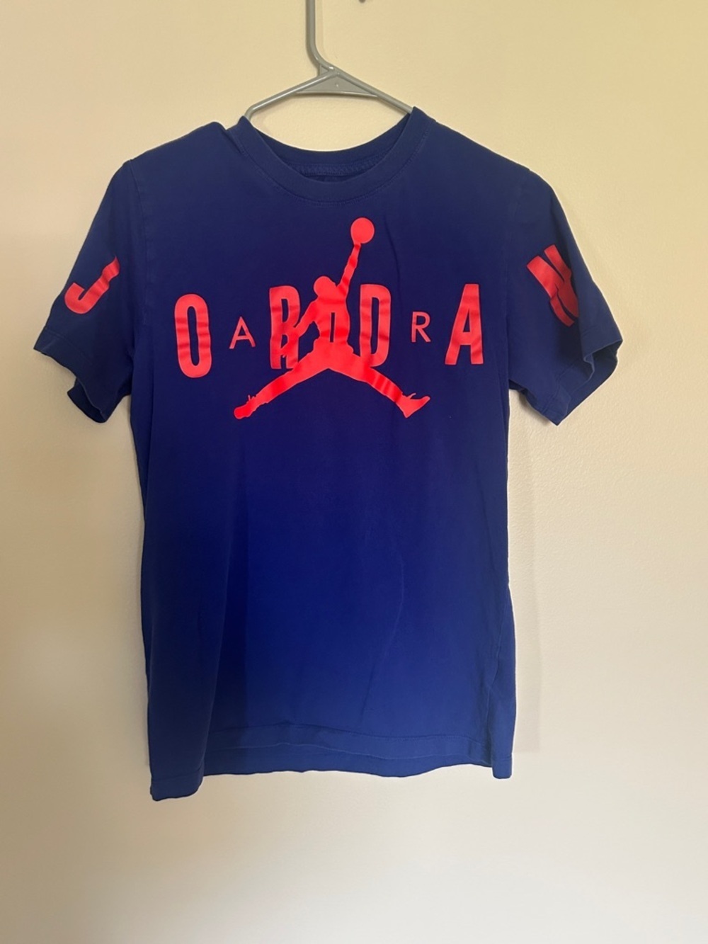 Jordan Navy T-Shirt – Bright Orange Jumpman Logo, Men’s Small